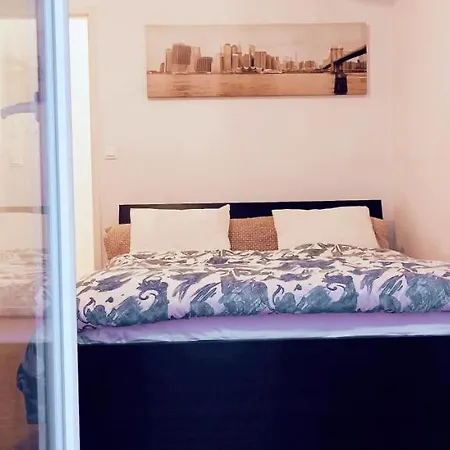 Quarto em Acomodações Particulares Ravissante à *
